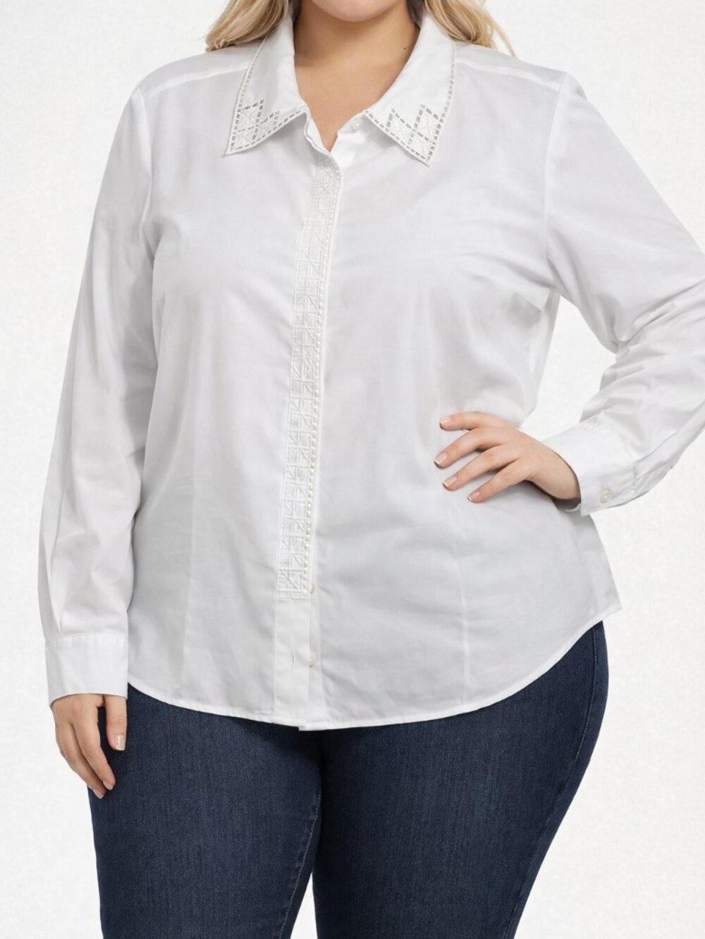 VINTAGE SEARS white blouse long sleeves, double fold pattern buttoned area, L